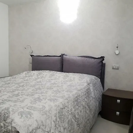 Sirmione Park View Luxury Apartments Buitenkant foto